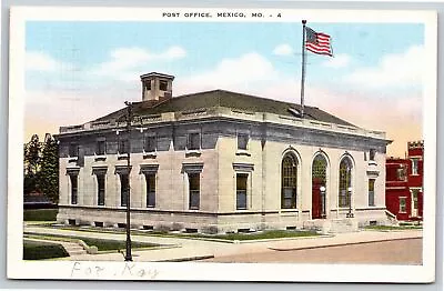 Mexico Missouri~Front Of US Post Office~Vintage Linen Postcard • $3.70