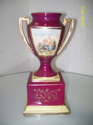 Victoria Carlsbad Austria Urn/Vase • $45