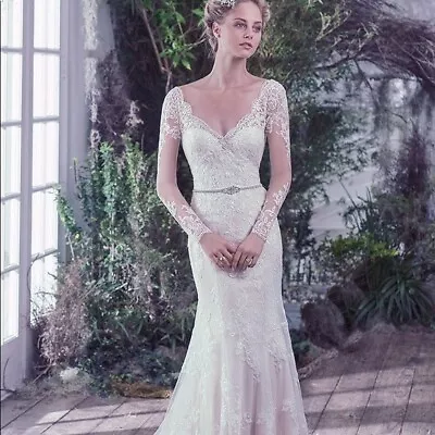 Maggie Sottero Roberta Wedding Dress • $499