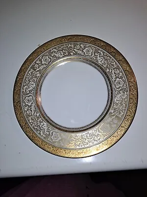 VTG Minton Porcelain Ball 7 3/4 Inch Gold Encrusted  Salad   Plate  England  • $16.10