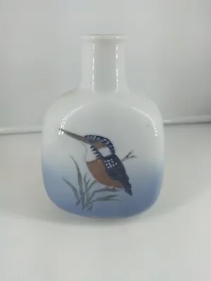 ROYAL COPENHAGEN Kingfisher Bird Vase Blue & White Great Condition Stamped# 5104 • $32