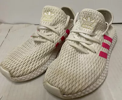 Adidas Deerupt  Runner White/pink US 3 • $25