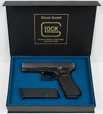 PISTOL GUN PRESENTATION CUSTOM DISPLAY CASE BOX For GLOCK 17 Gen.4 Cal. 9x19 Mm • $125