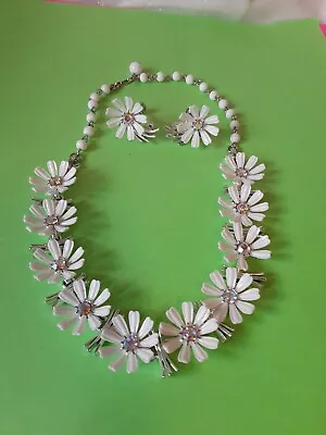 Vintage Lisner Necklace Earrings  Set White Flowers Rhinestone Daisy • $24.99