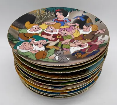 12 Disney Cartoon Classics Plates Kenleys E8 • £130