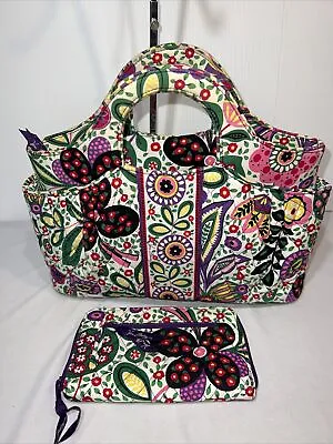 Vera Bradley VIva La  Abby Bag With Matching Wallet. Great Condition Retired￼ • $43.90