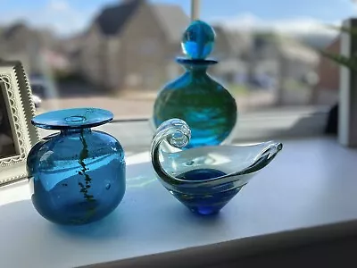 3 Pieces  VINTAGE RETRO MDINA ART GLASS VASES & ORNAMENT JOB LOT COLLECTION • £22