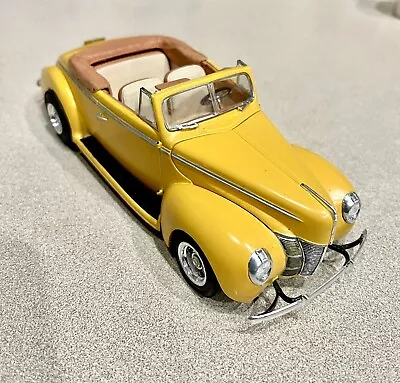 🏁 Built Model Car Vintage 1940 Ford Street Rod Simulated Convertible 1/25 🏁 • $45