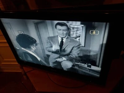 £55 • Buy Toshiba 32WLT68 Tv. 32 Inch Tv Working Order But No Remote.
