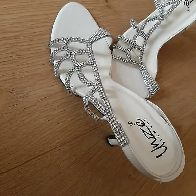 £16 • Buy Ladies Shoes Unze