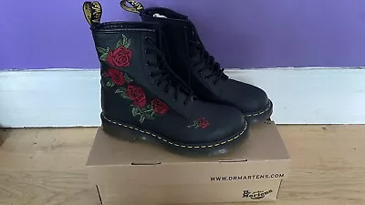 Dr Martens 1460 Vonda Black Red Rose Boots 6 (39) 8 Eye New In Box + Ribbon/bag • £100