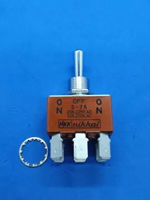 1 Mouser Electronics 9768 DBTA Only 3 Phase Power On/Off/On Toggle Switch  • $24.99