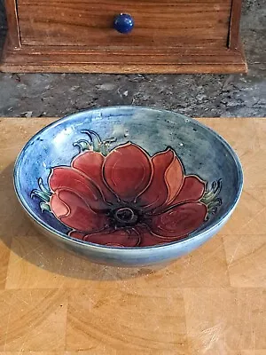 £70 • Buy Stunning Moorcroft 'Anemone' On Blue Small Footed Bowl Made In England!