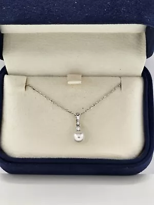 Mikimoto Pearl Pendant & Diamond 18k White Gold  6mm Pearl  20 Inches Chain  • $750