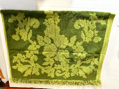 Vintage Mod 70's Bath Towel 70's Green Reversible 42  L  X  25  W • $19.99