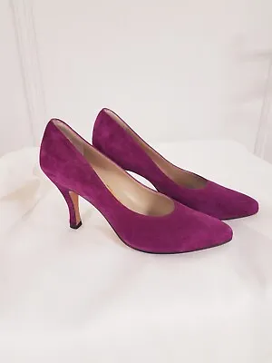 Nice! Salvatore Ferragamo Suede Magenta Purple Pumps Heels Shoes Women Size 7 B • £134.98