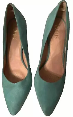 Lotus Turquoise Suede Shoes • £4.99