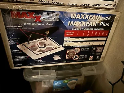 MAXXAIR 0004500K MaxxFan Smoke Standard Remote Fan Lid 14x14 • $255