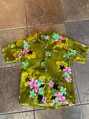 $30 • Buy Vintage Hawaiian Shirt