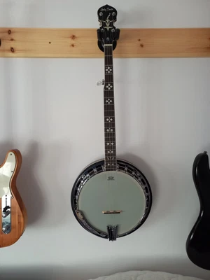 £130 • Buy Harley Benton BJ-55 Pro 5 String Banjo 