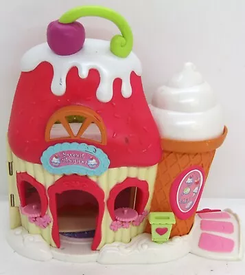 My Little Pony MLP Sweet Shoppe Ice Cream Parlor Shop 2006 Ponyville Playset • $12.50