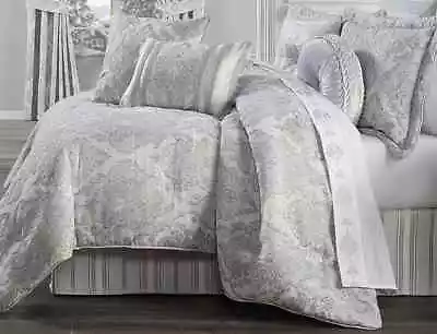 J. Queen Iceland 4 Piece Queen Comforter Set Powder Blue New • $229