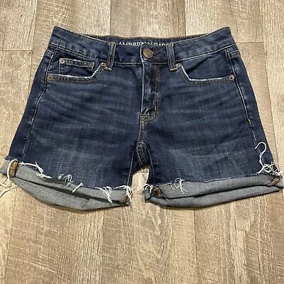 American Eagle Women Denim Shorts Sz 00 Dark Wash Boy Midi Low Rise • £4.82