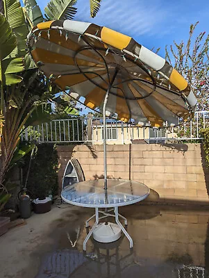 Vintage Mid Century Modern Patio Set Table Umbrella 50s 60s - Local Pick Up Only • $600
