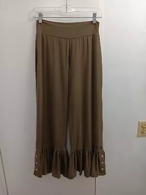 Matilda Jane Olive Green Pull On Capri Pants Wide Leg Ruffle Cotton Sz S • $20