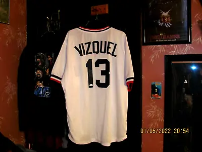 Omar Vizquel Signed Autographed Cleveland Indians Custom Jersey / JSA • $51.99