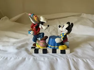 Disney Mickey Mouse At Restaurant With Goofy Waiter Salt & Pepper Shakers  • $20