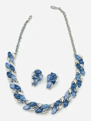 Beautiful Vtg LISNER ? Leaf Design Blue Lucite Necklace Earrings Set • $51