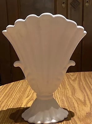 Vintage Haeger Pottery Fan Vase Off White Original Sticker 12x12x6 2# 5oz $30 • $30