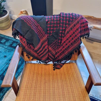 £16.99 • Buy Original Hirbawi Made In Palestine Kufiya Keffiyeh Scarf Shemagh Red On Black