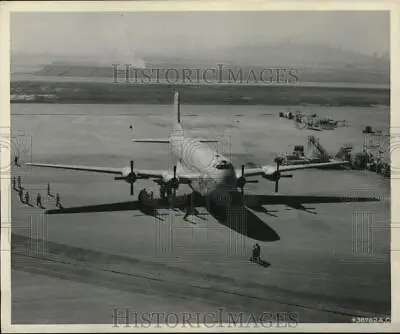 1949 Press Photo Air Force Douglas C-124  Globemaster II  Plane At Plant In CA • $15.99