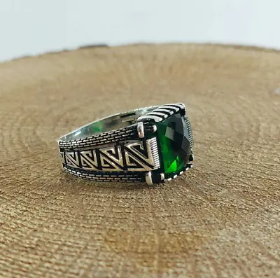 925 Sterling Silver Handmade Men's Ring With Square Shape Green Emerald Stone • £46.33