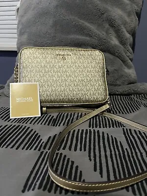 Michael Kors Crossbody Bags For Women • $154.16
