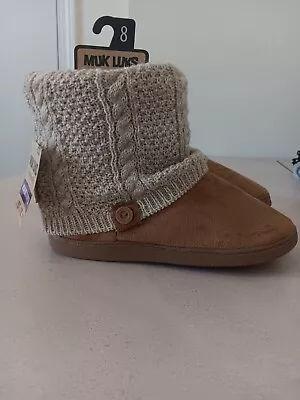 Muk Luks Women's Cable Knit Booties Sz 8 • $22.99