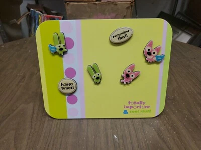 $22 • Buy Hallmark HOOPS & YOYO Standing Magnetic Memo Board, Magnets