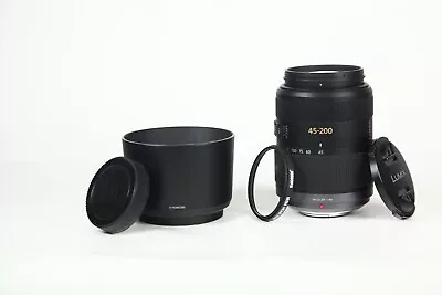 Panaonic Lumix G Vario 45-200mm F/4-5.6 Mega O.I.S. Lens-Micro 4/3rds-Excellent • £129