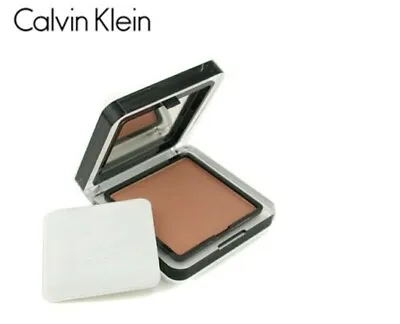Calvin Klein Natural Purity Longwear Pressed Powder Compact Honey Free Comb Post • £8.97