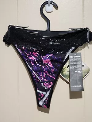 Wilderness Dreams Lace Thong Muddy Girl Medium NWT Women Panties Camo • $8.95