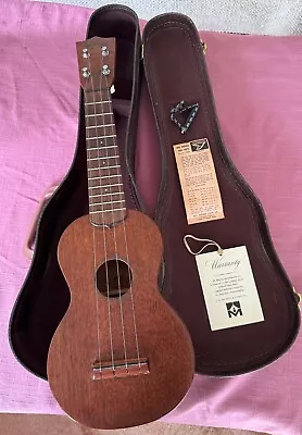 1960's MARTIN SOPRANO STYLE UKULELE VERY CLEAN • $450