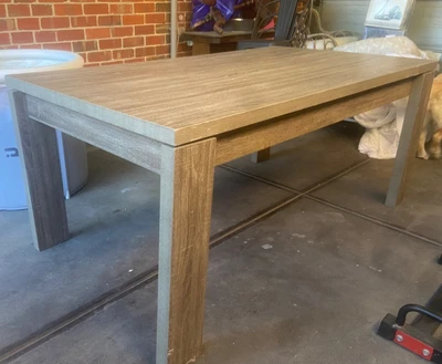 $140 • Buy Dining Table And Chairs Used
