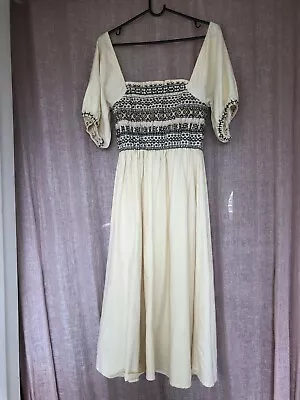 Tigerlily Dress 8 • $35