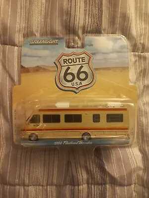 Greenlight 1/64 Route 66 USA 1986 Fleetwood Bounder Motorhome • $39.99