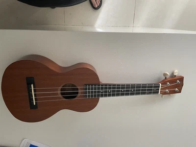 $30 • Buy MAHALO  Ukulele And Bag