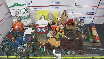 Vintage Items & Toys Burger Chef Army Men Pull Toys Harmonica Crocket Wallet LOT • $24.99