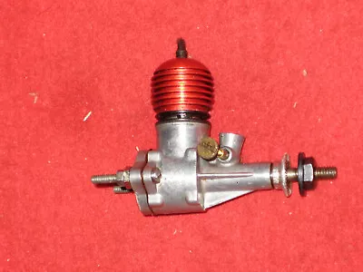 # EX VINTAGE McCOY DURO GLO 049 DIESEL MODEL AIRPLANE ENGINE • $15.95