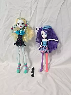 Monster High Dolls Lot Of 2 With Clothes And Accessory  • $19.02